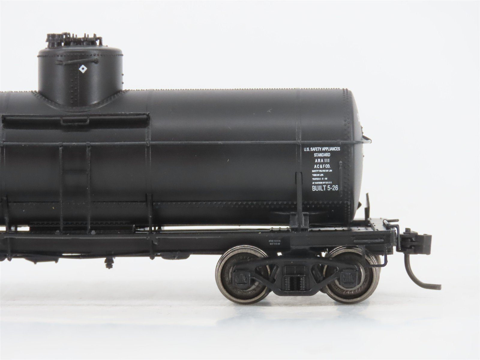 HO Scale PROTO 2000 SCCX Shell 8,000 Gallon Single Dome Tank Car #1549