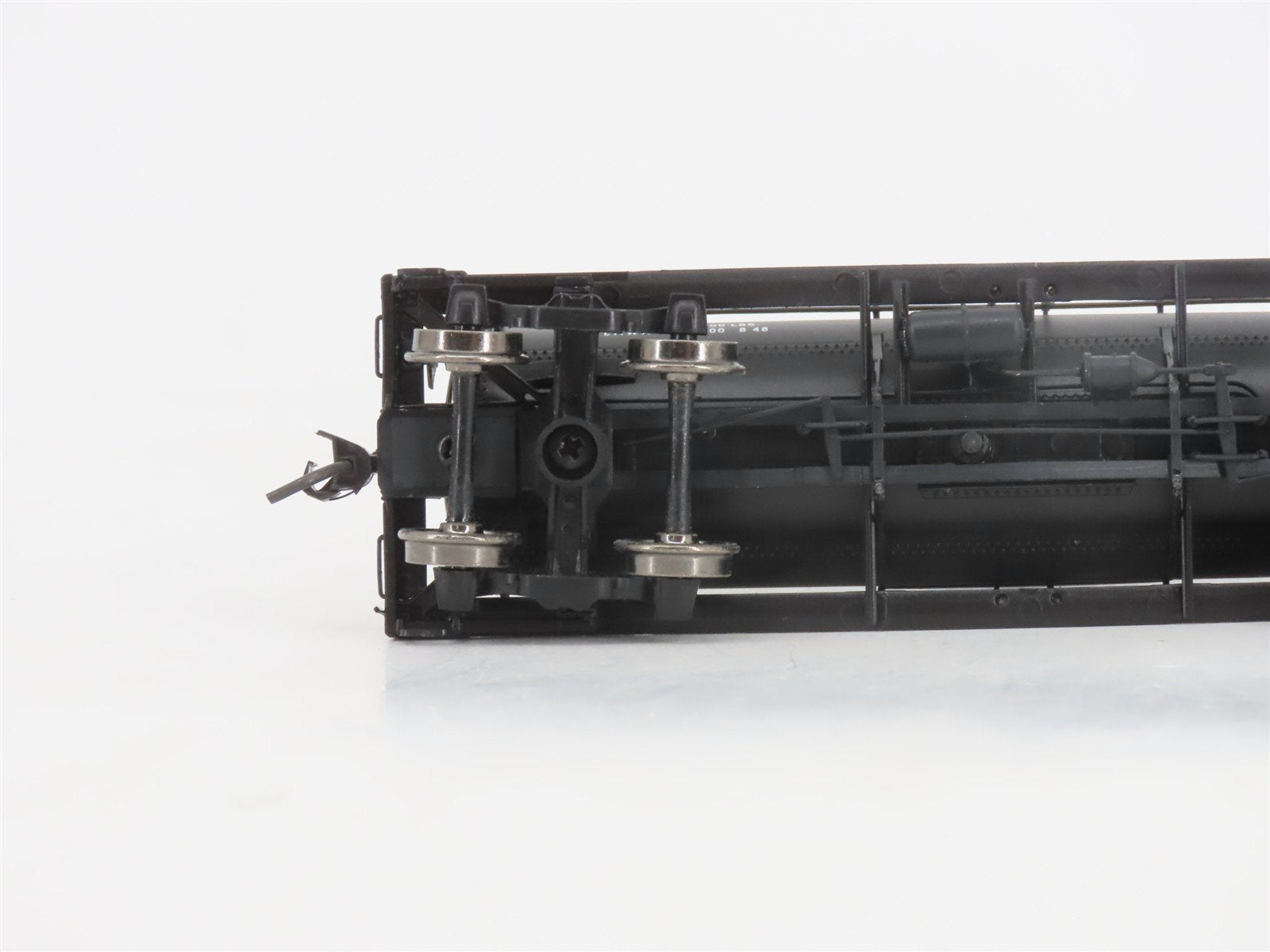 HO Scale PROTO 2000 SCCX Shell 8,000 Gallon Single Dome Tank Car #1549