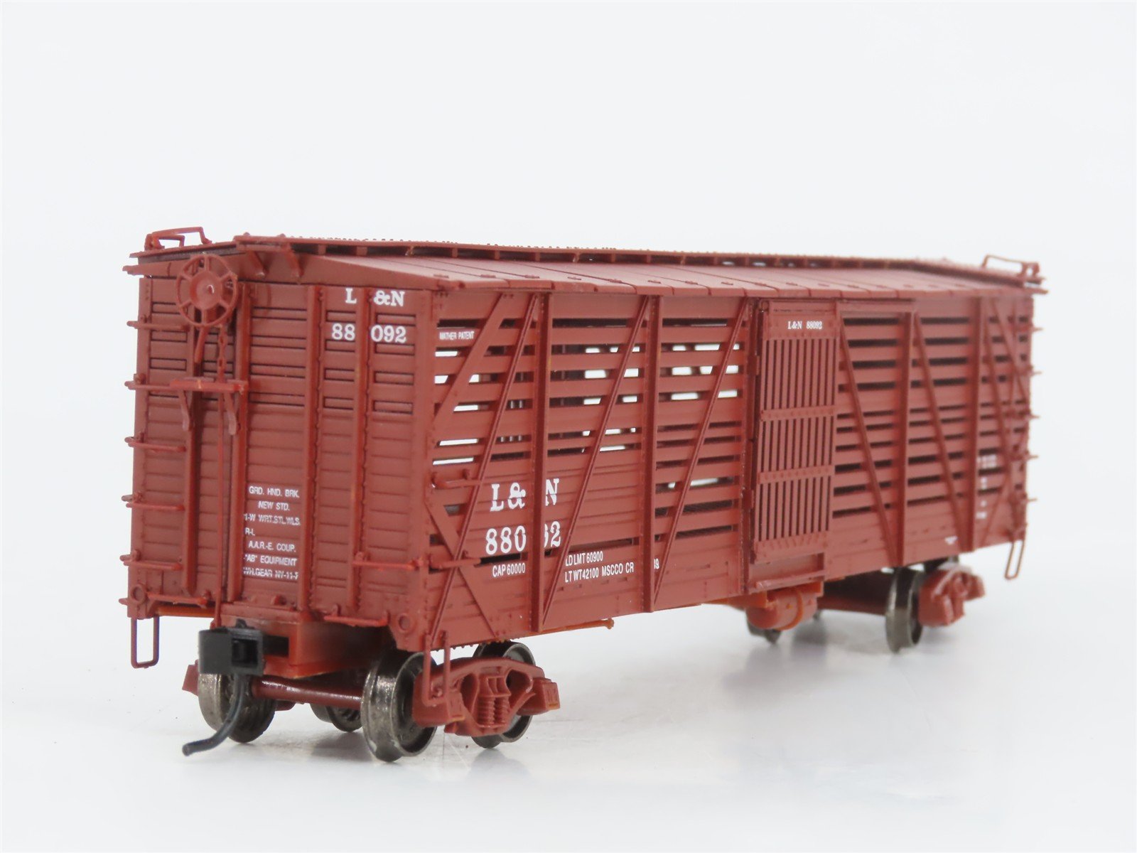 HO Scale PROTO 2000 L&N Louisville & Nashville 40' Single Deck Stock Car #88092