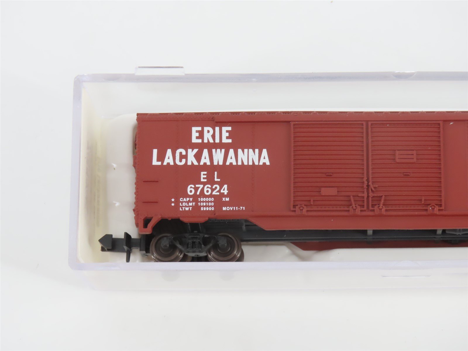 N Scale Atlas 36291 EL Erie Lackawanna 50' Double Door Boxcar #67624