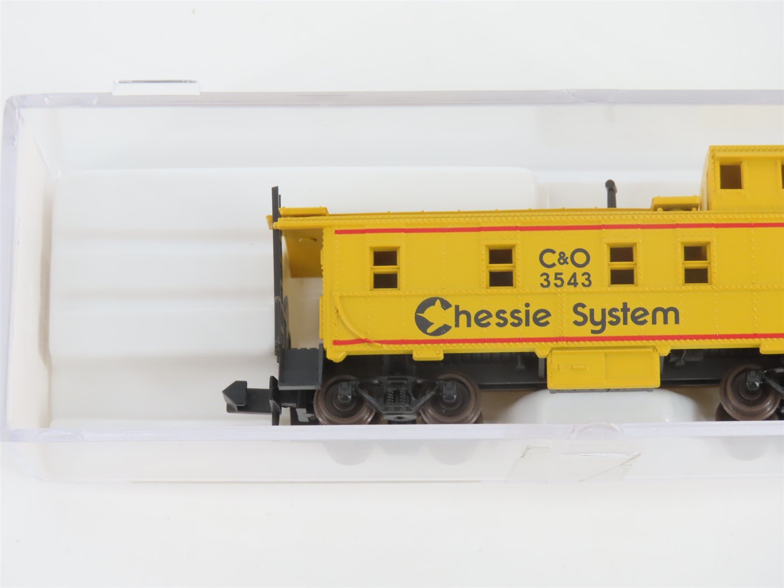 N Scale Atlas 35741 C&O Chessie System Caboose #3543