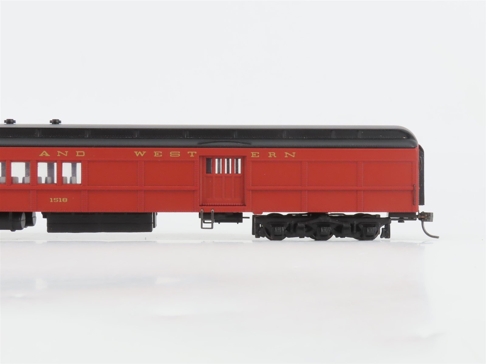 HO Bachmann Spectrum 89411 N&W Norfolk & Western Combine Passenger