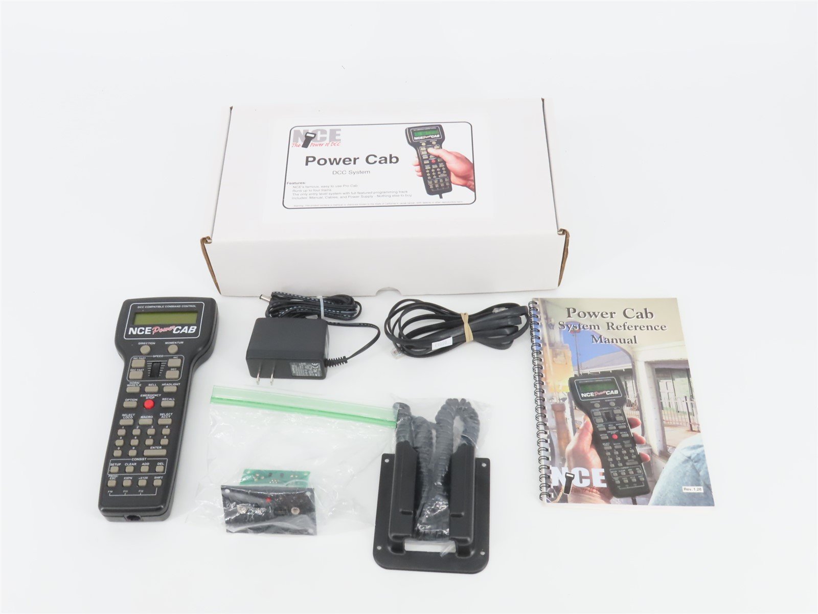 NCE #524025 Power Cab DCC System Starter Set w/ Power Supply