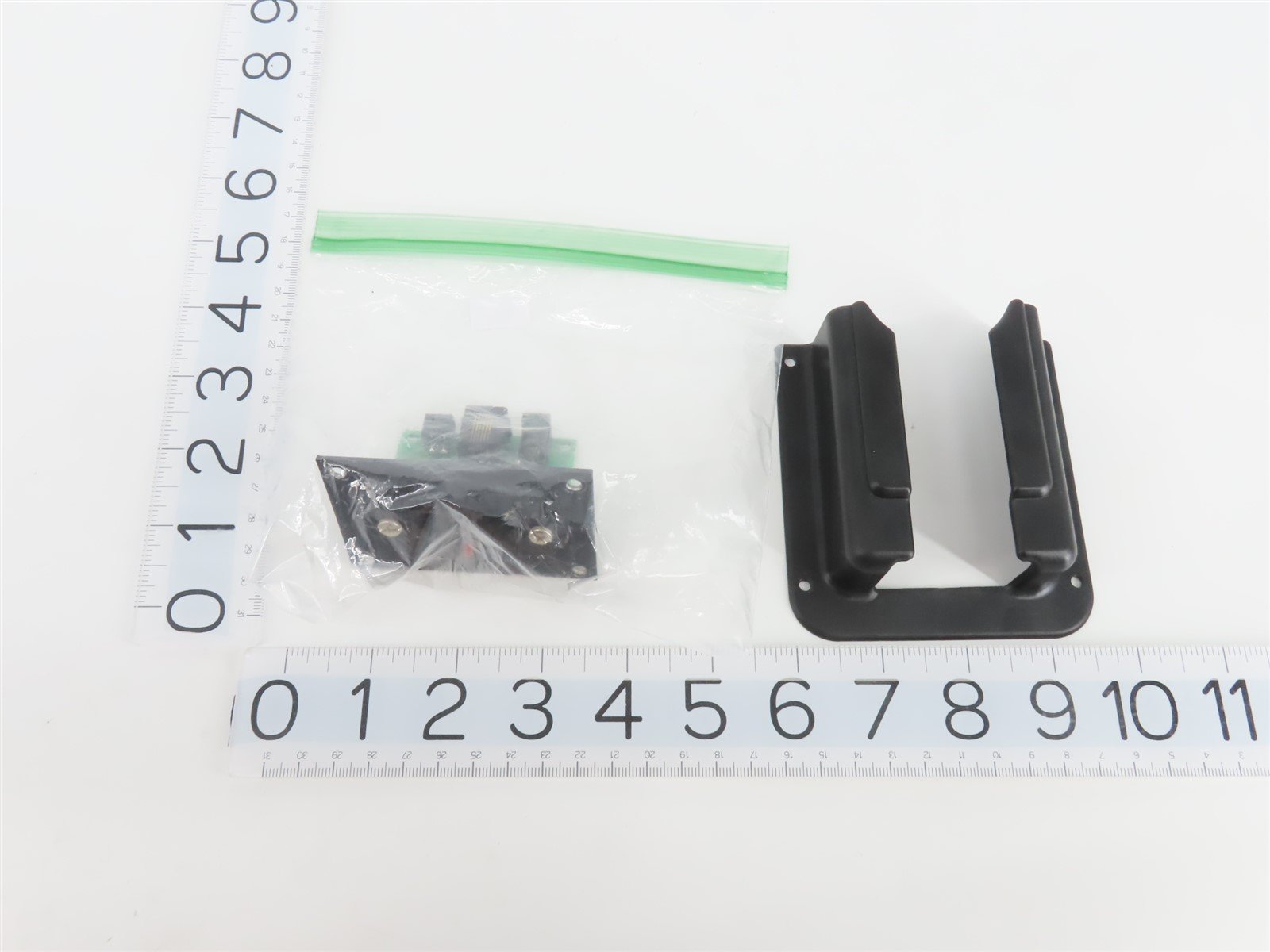 NCE #524025 Power Cab DCC System Starter Set w/ Power Supply