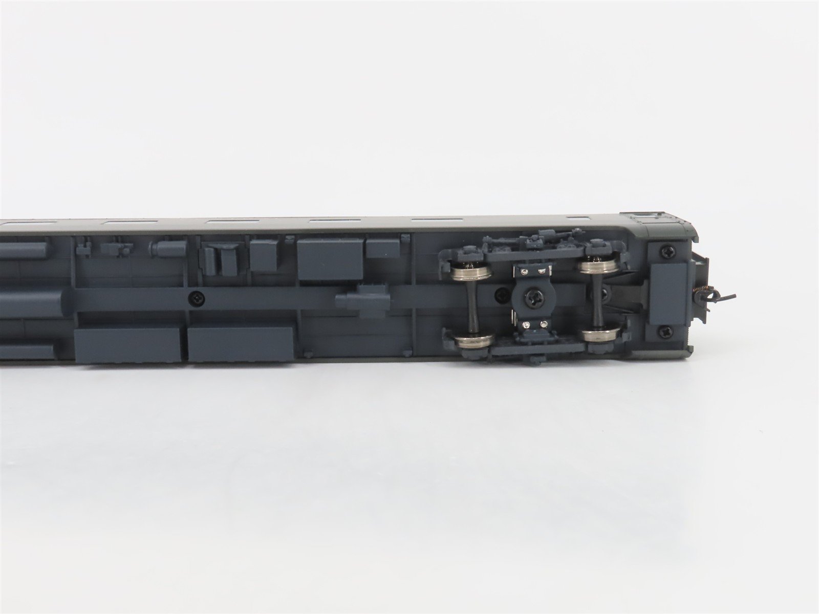 HO Scale Walthers 932-9310 NYC 20th Century Limited Lounge Passenger Car