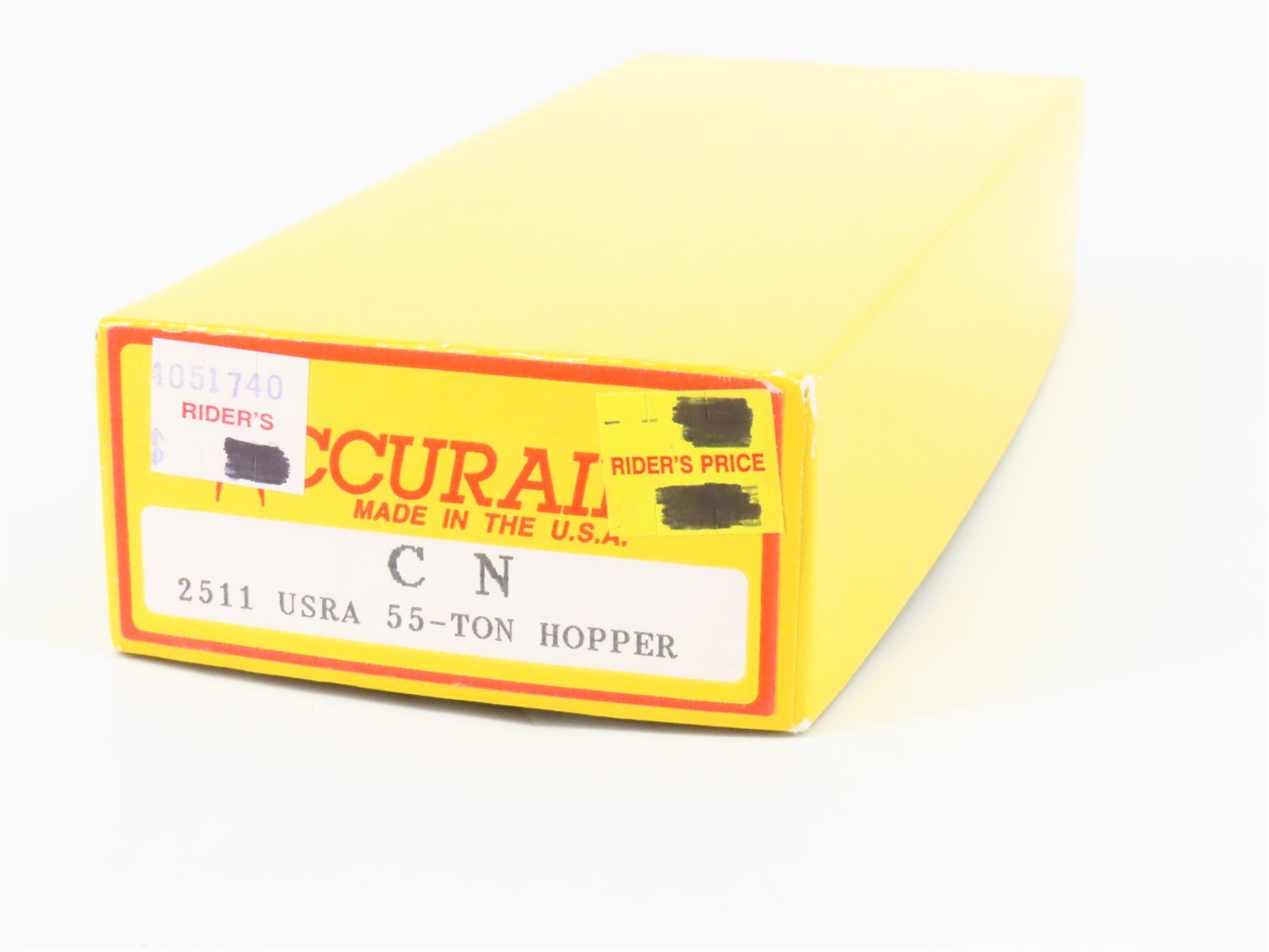 HO Scale Accurail 2511 CN Canadian National 2-Bay Hopper #116816 w/ Load - BUILT