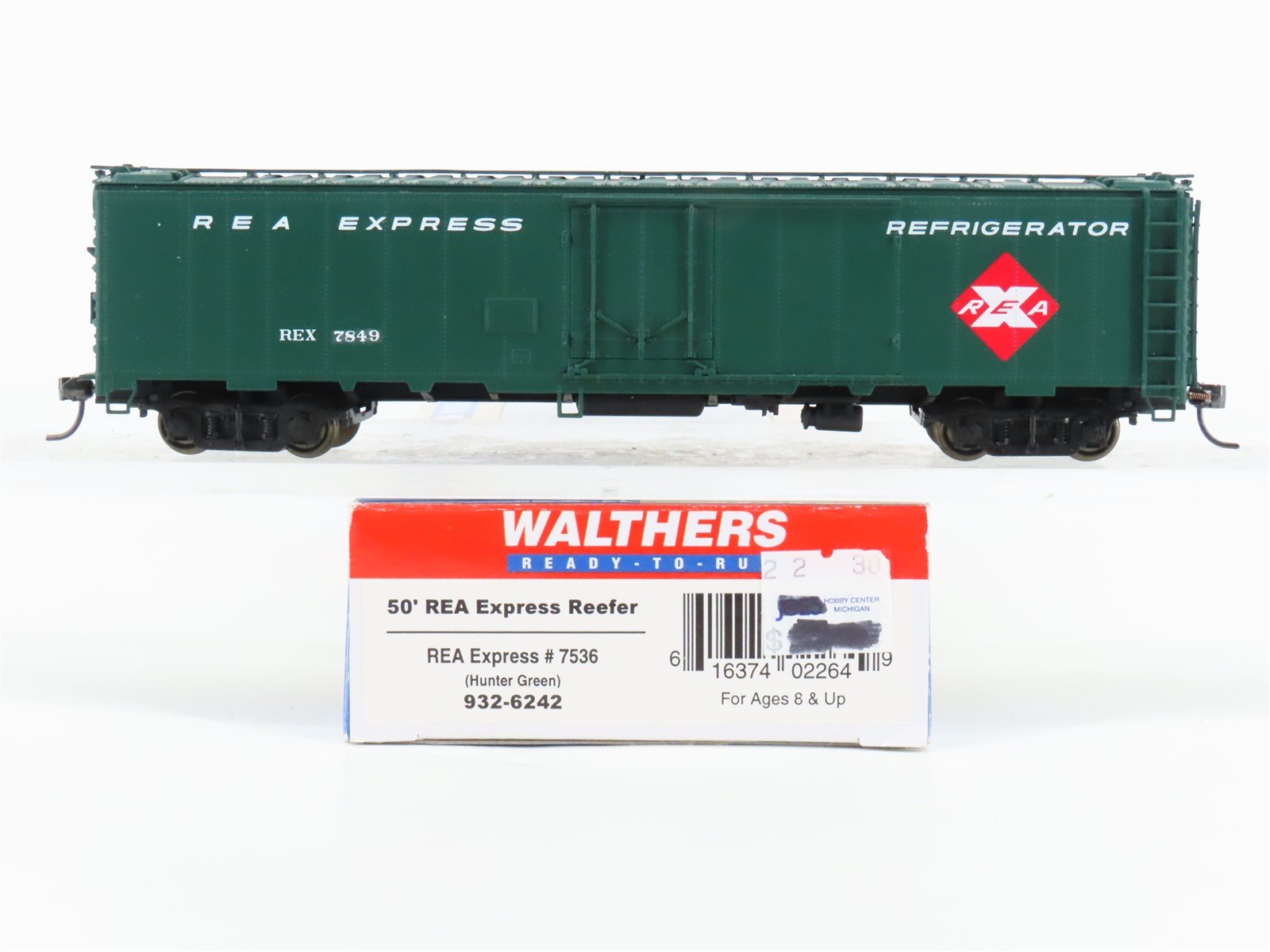 HO Walthers 932-6242 REX REA Railway Express Agency 50' Reefer #7849 - CUSTOM