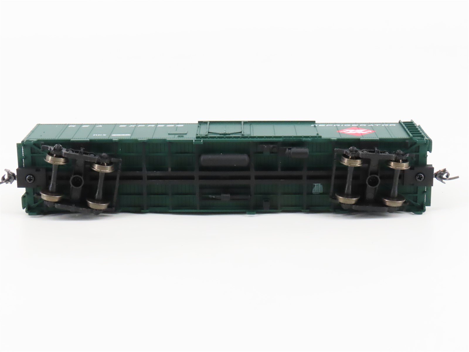 HO Walthers 932-6242 REX REA Railway Express Agency 50' Reefer #7849 - CUSTOM