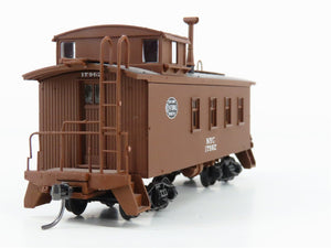 HO Scale Walthers 932-7566 NYC New York Central 30' 4-Window Caboose #17962