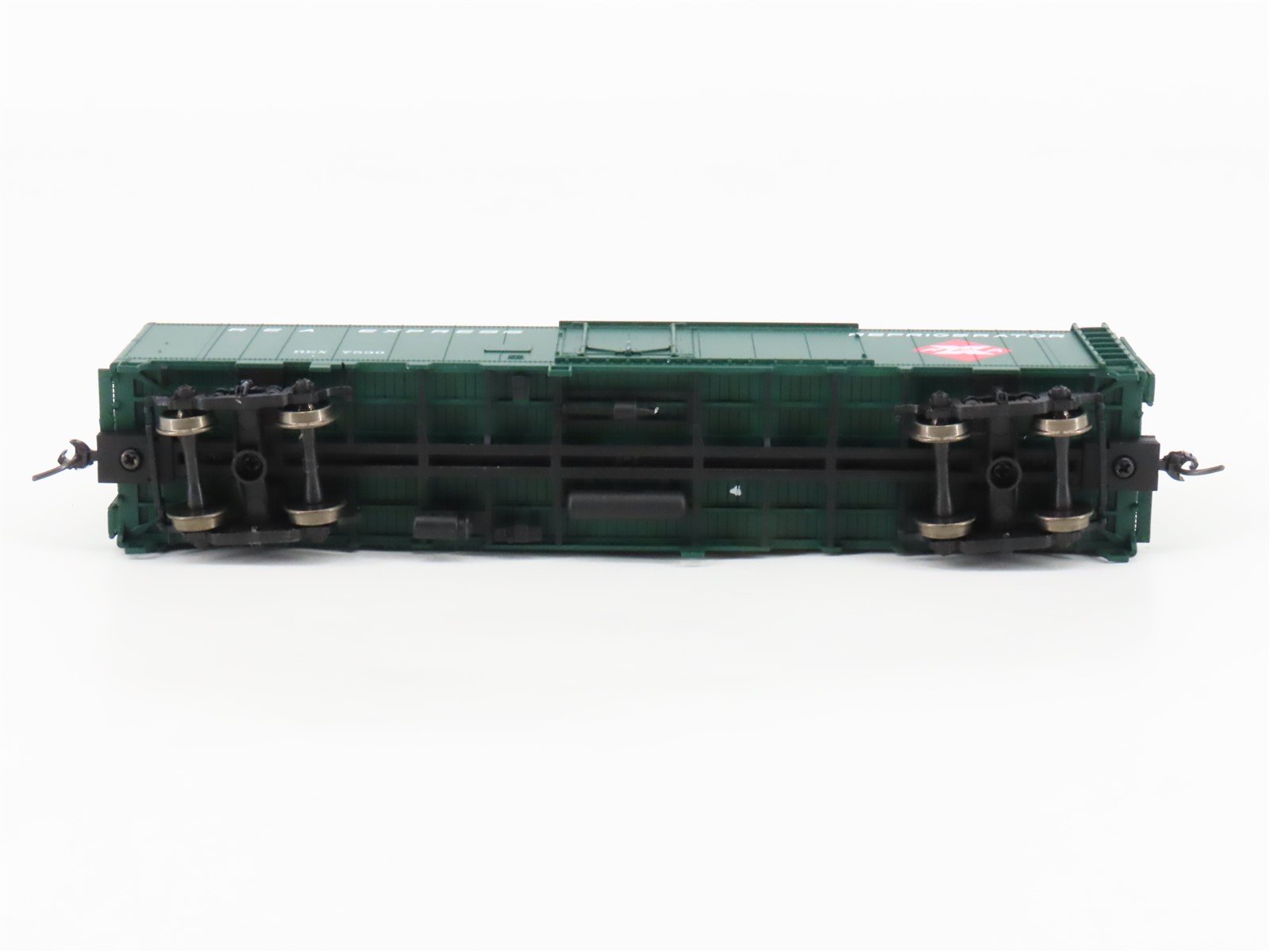 HO Scale Walthers 932-6242 REX REA Railway Express Agency 50' Reefer #7536