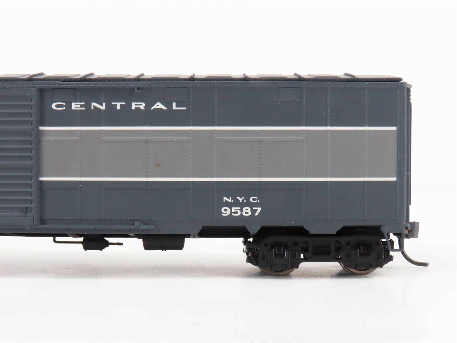 HO Scale Walthers Gold Line 932-24161 NYC/Rock Island Express Box Car (2-Pack)