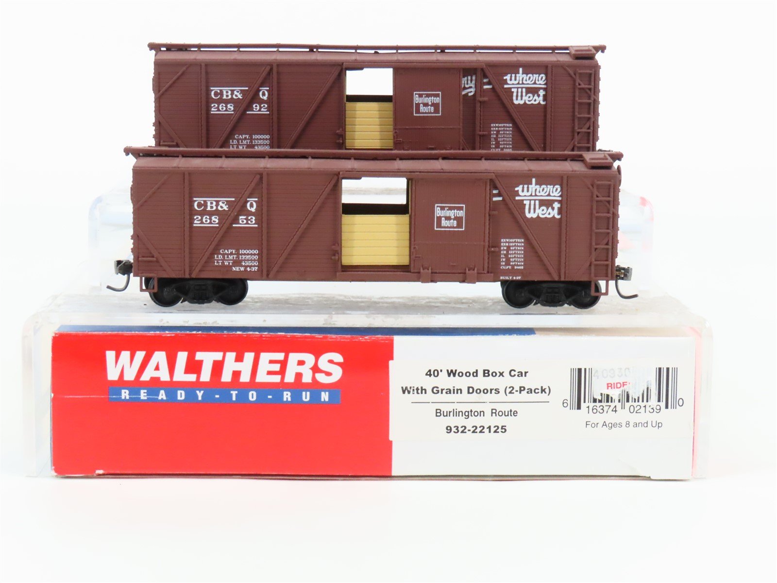 HO Walthers 932-22125 CB&Q Burlington Route 40' Wood Boxcar w/ Grain Doors 2 Pk.