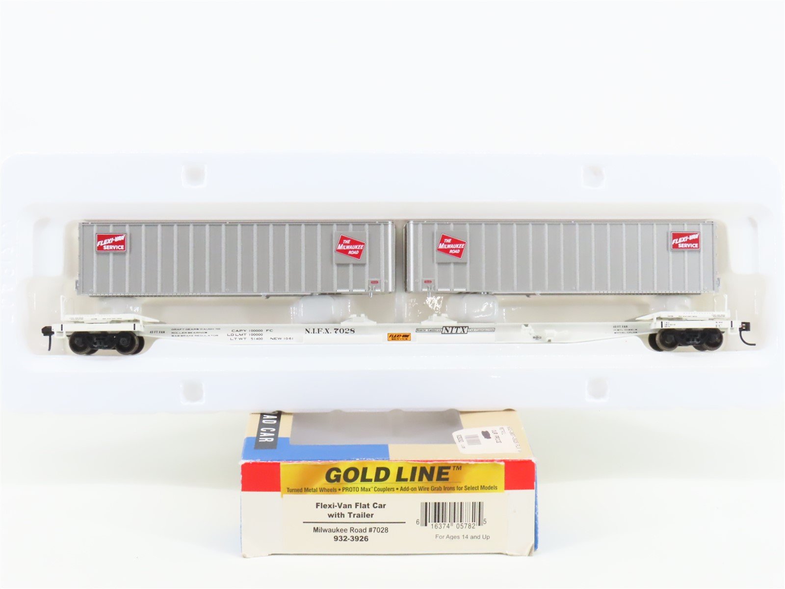 HO Scale Walthers Gold Line 932-3926 MILW Flexi-Van Flat Car #7028 w/ Trailers