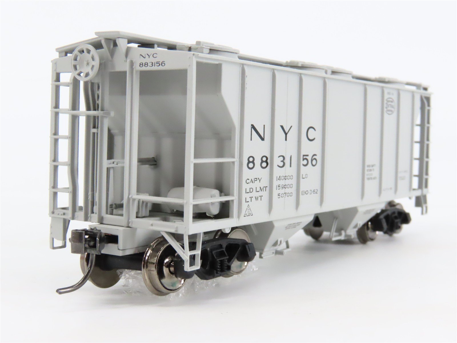 HO Scale Atlas NYC New York Central 2-Bay Covered Hopper #883156