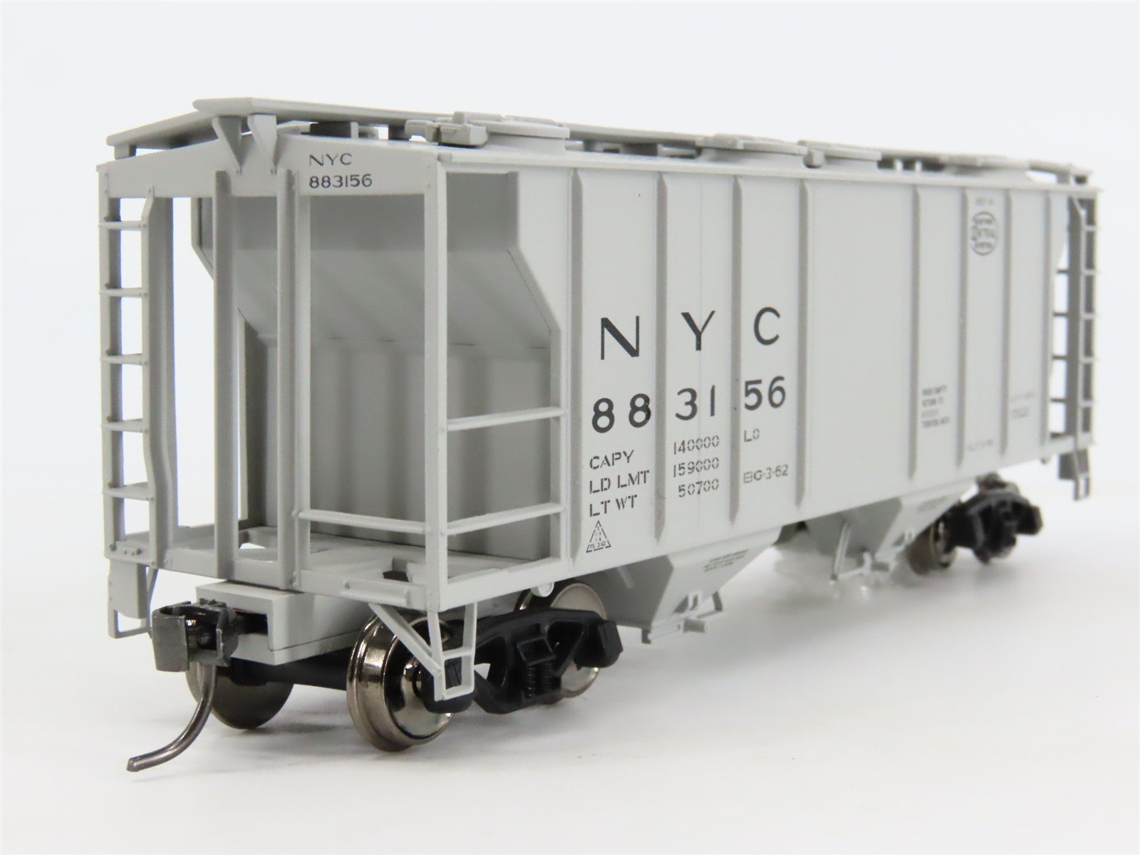 HO Scale Atlas NYC New York Central 2-Bay Covered Hopper #883156