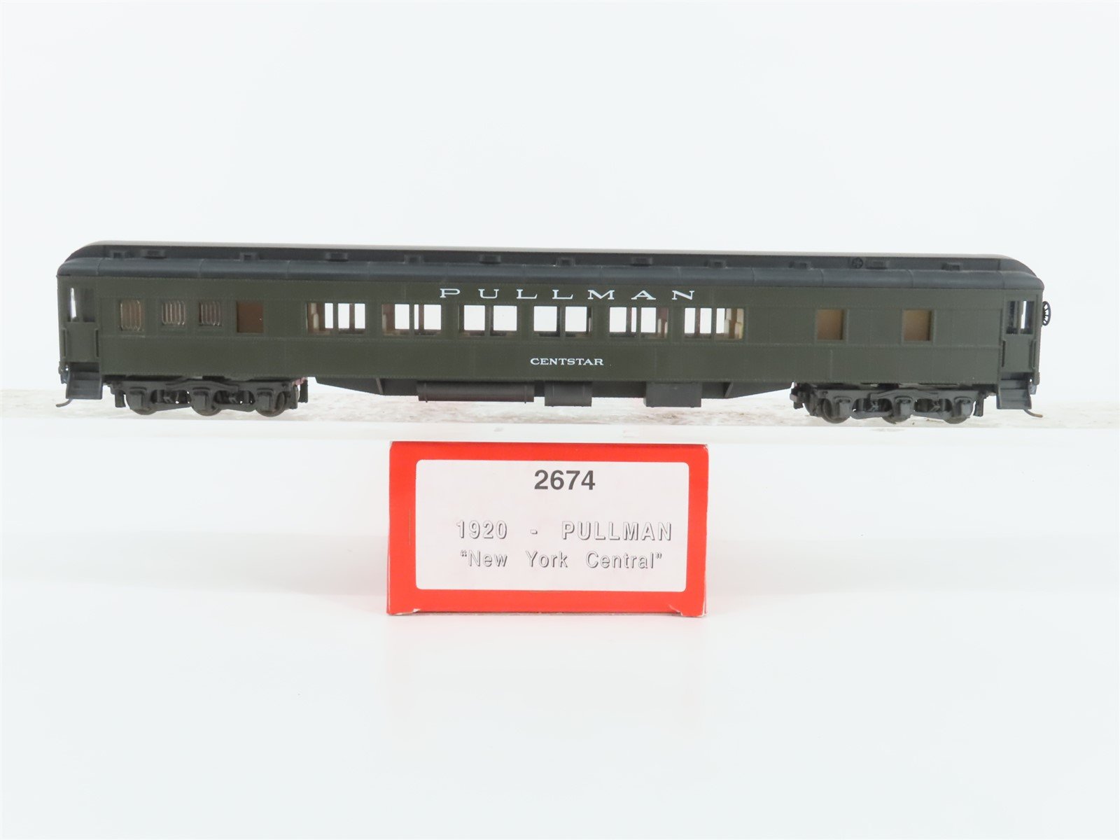 HO Scale Rivarossi 2674 NYC New York Central Pullman Passenger Car "Centstar"