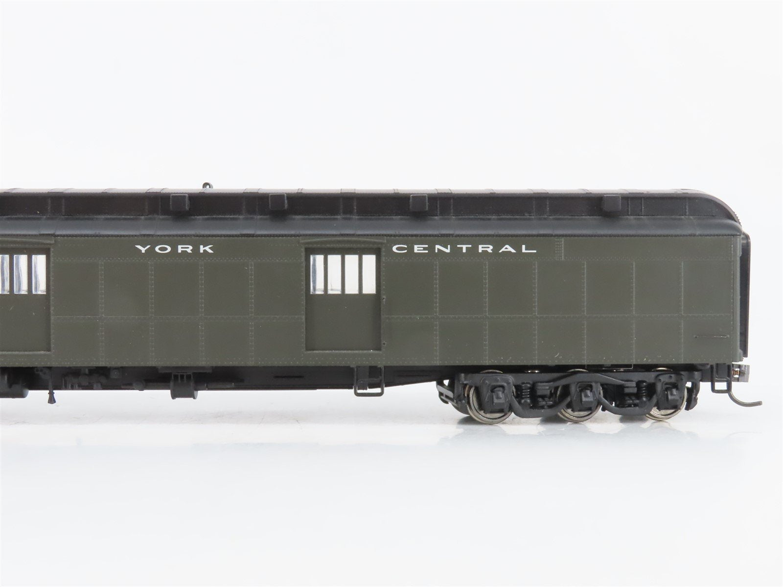 HO Scale Walthers 932-10507 NYC New York Central 70' Baggage Passenger Car