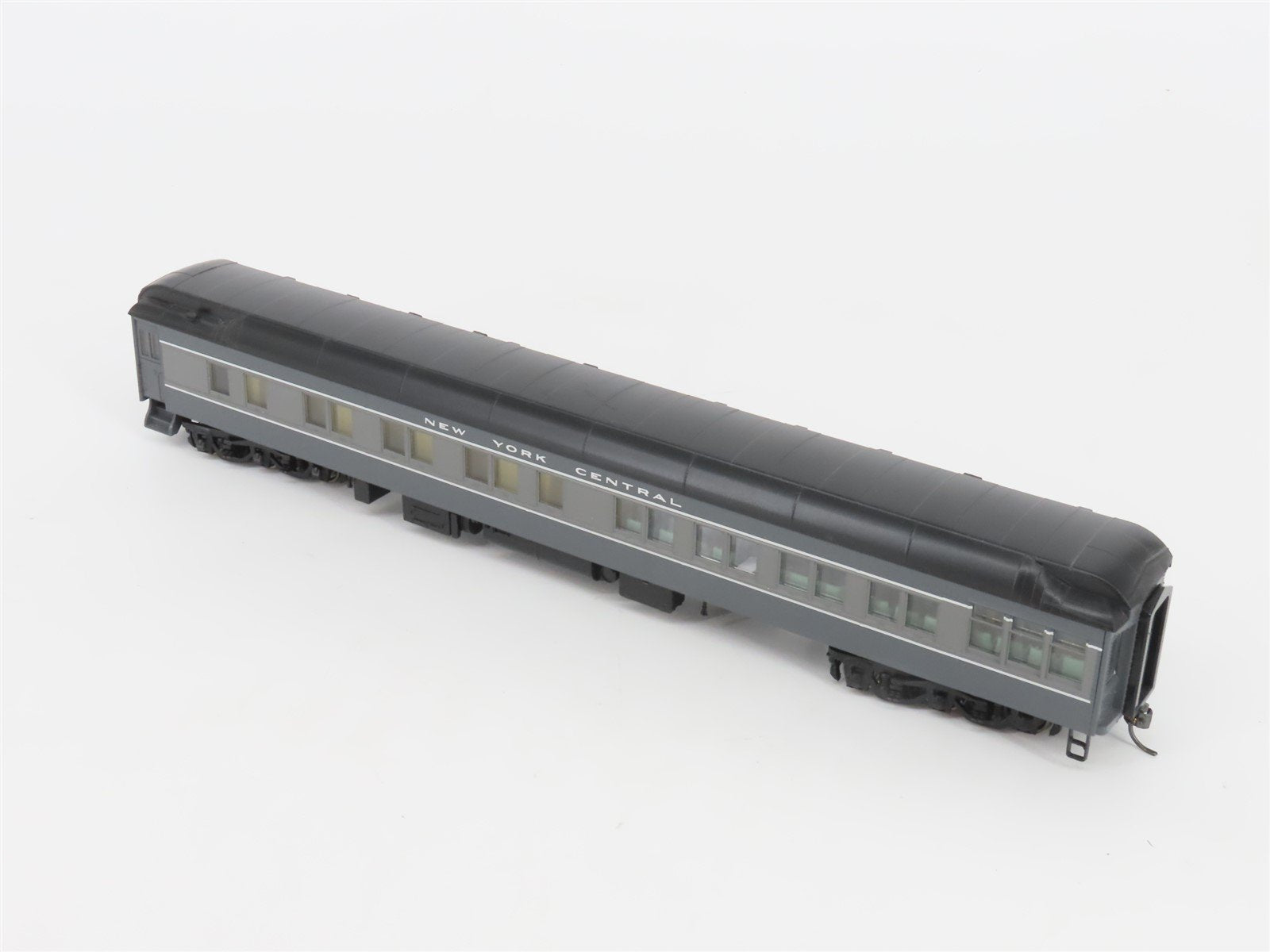 HO Scale Walthers 932-10457 NYC Pullman Heavyweight Solarium-Obs Passenger Car
