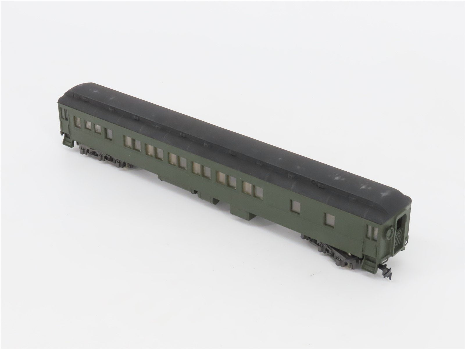 HO Scale AHM/Rivarossi Undecorated Coach Passenger Car