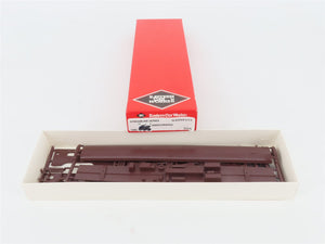 HO Scale Eastern Car Works Kit #1205 Undecorated Sleeper 6-6-4 Passenger Car