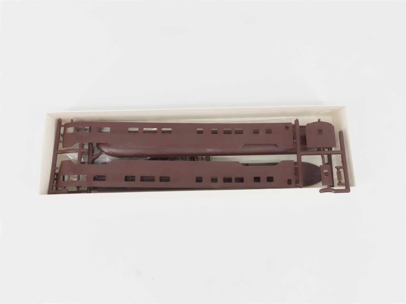 HO Scale Eastern Car Works Kit #1207 Undecorated Obs-Lounge Passenger Car