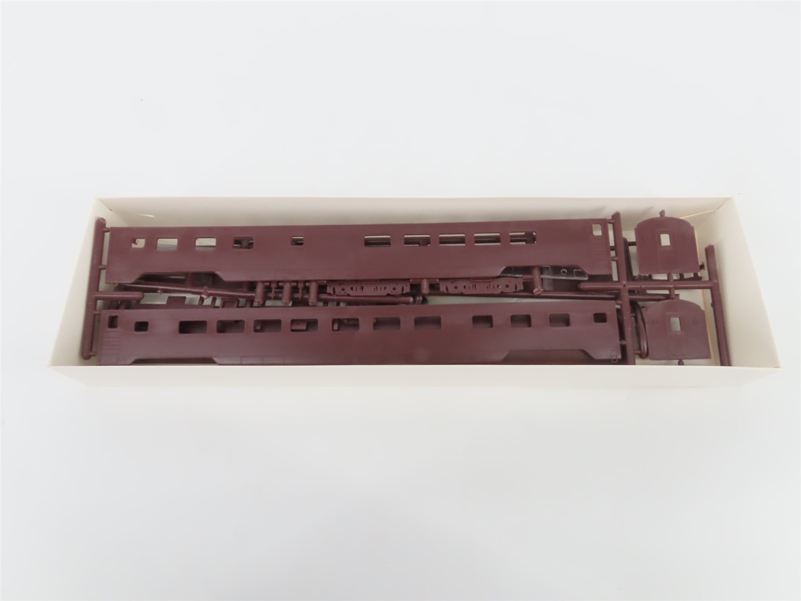 HO Scale Eastern Car Works Kit #1204 Undecorated Dorm-Lounge Passenger Car