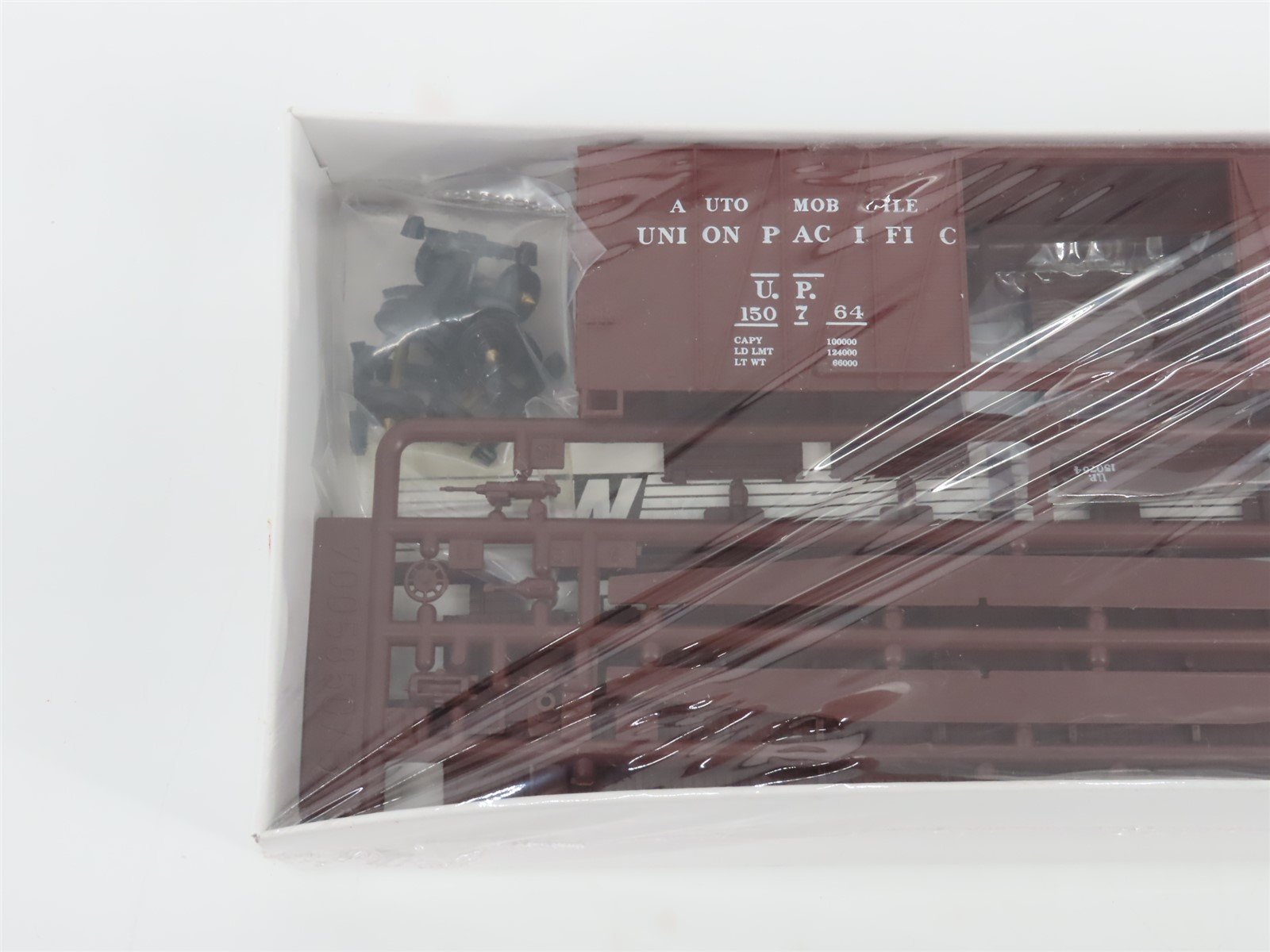 HO Walthers Kit 932-5852 UP Union Pacific 50' Double Door Box Car #150764 Sealed