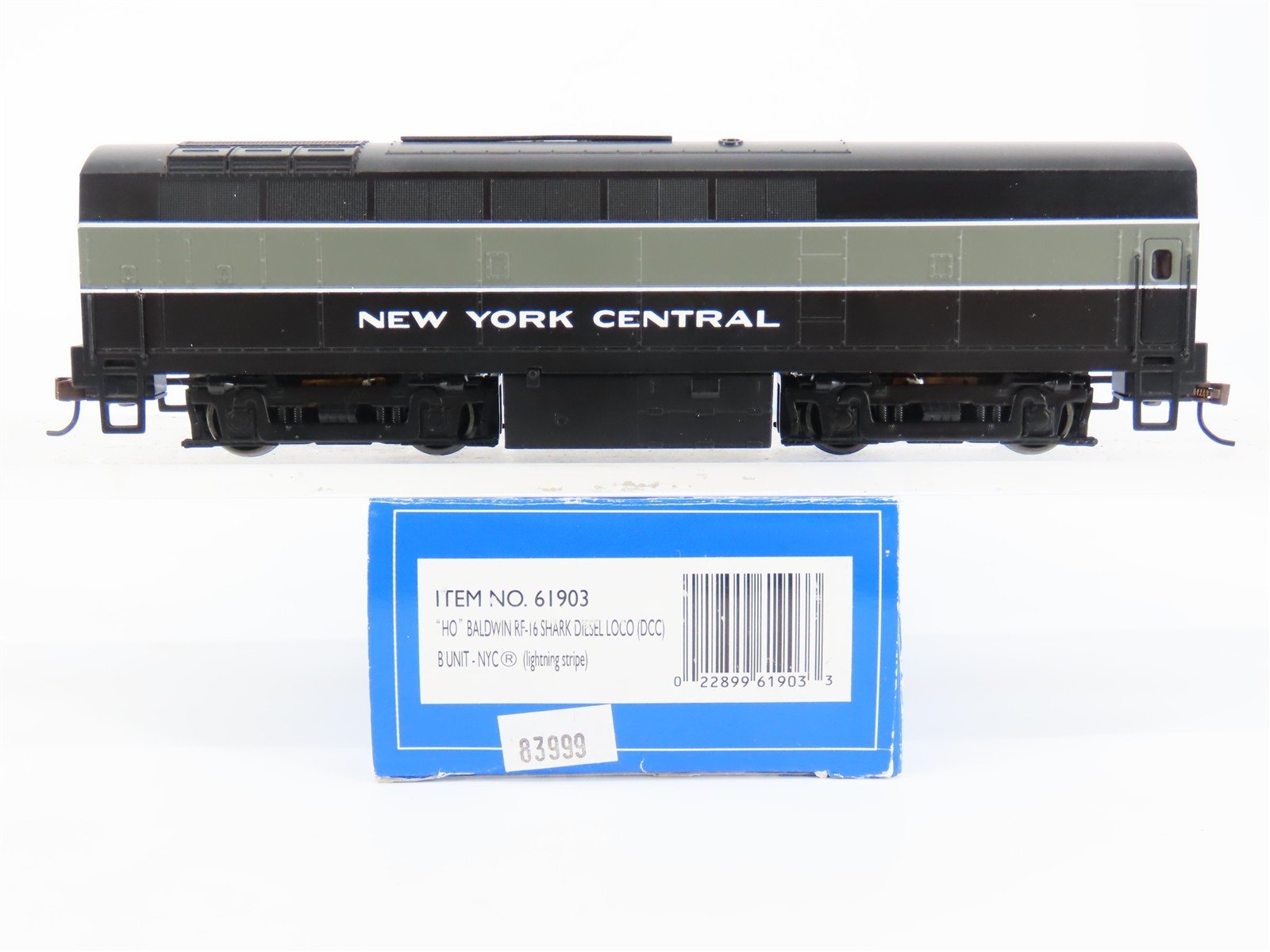 HO Scale Bachmann 61903 NYC Railway RF-16B Sharknose Diesel Locomotive wDCC