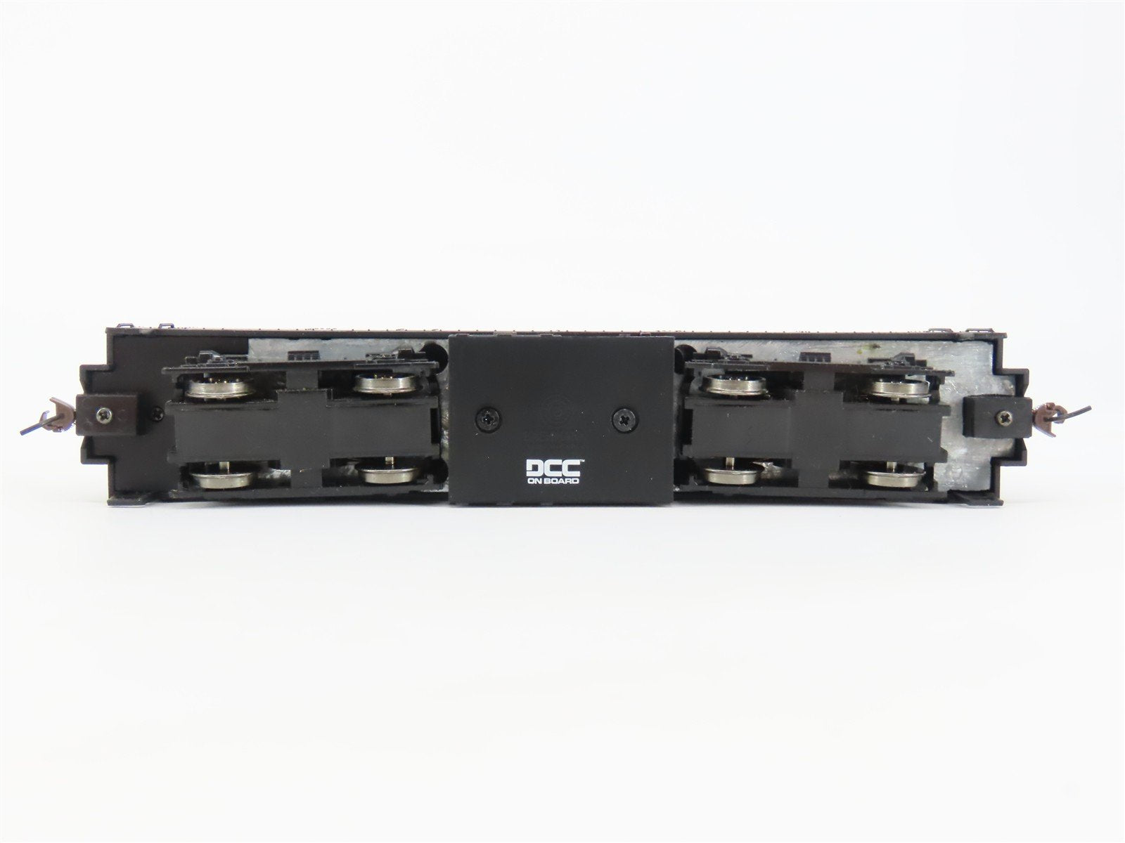 HO Scale Bachmann 61903 NYC Railway RF-16B Sharknose Diesel Locomotive wDCC