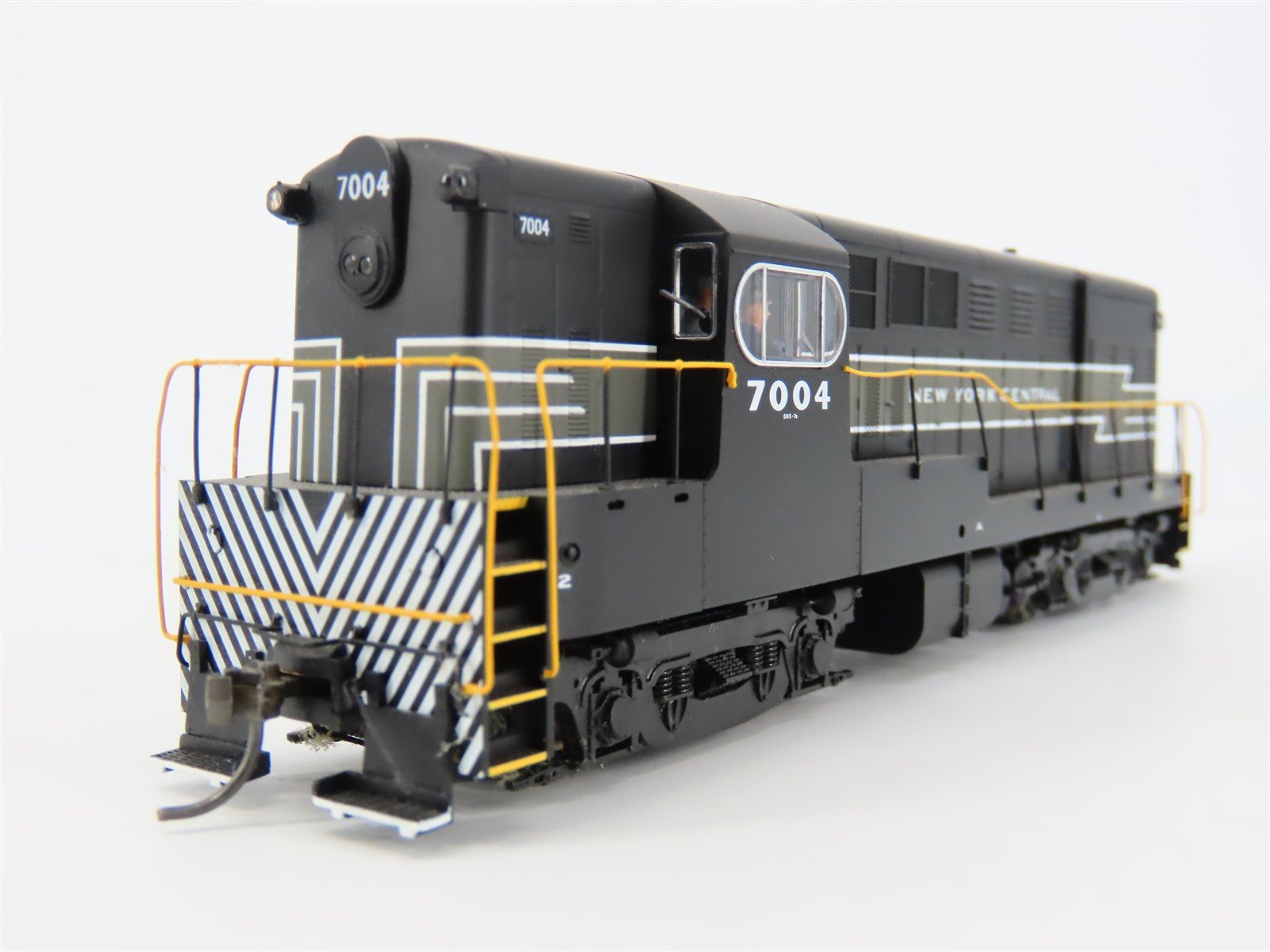 HO Scale Atlas Master 9513 NYC New York Central H16-44 Diesel Loco #7004 wDCC