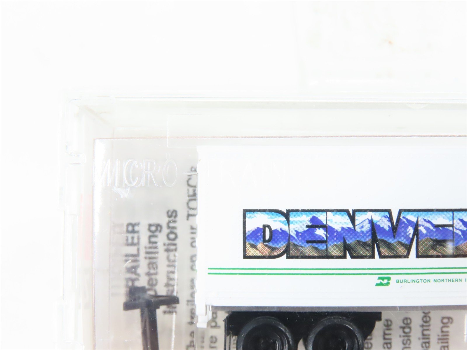 N Scale Micro-Trains MTL 67140 BN Intermodal Denver 45' Trailer #237845