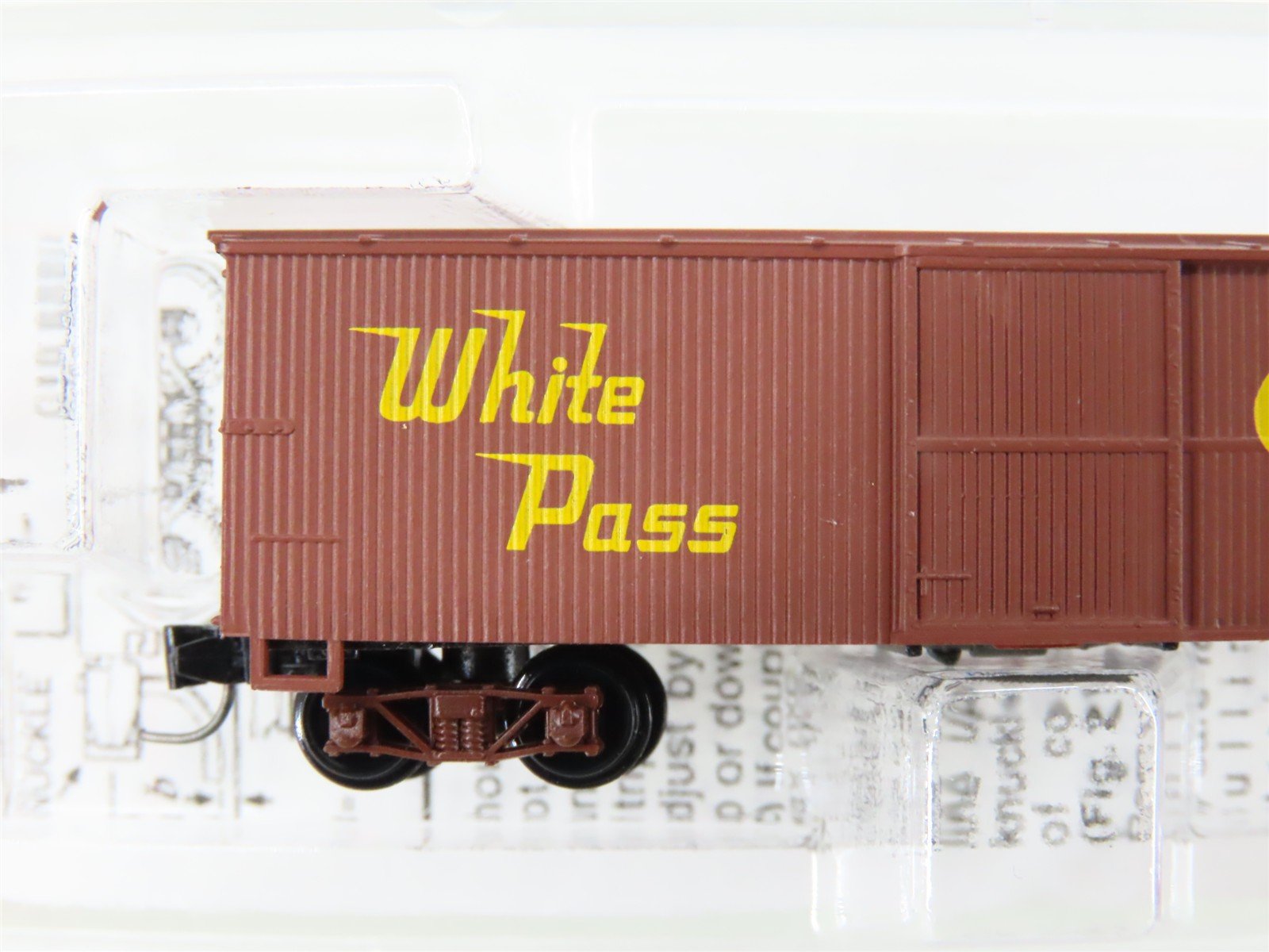Nn3 Scale Micro-Trains MTL 15111 WP&Y White Pass & Yukon 30' Box Car #740