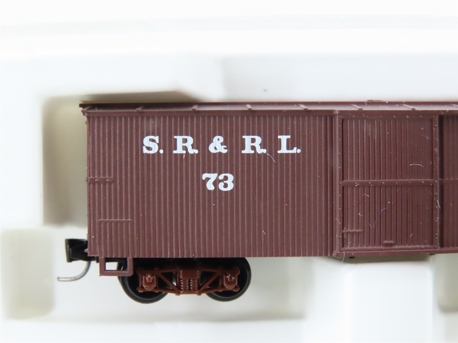 Nn3 Scale Micro-Trains MTL 15115 SR&RL Sandy River & Rangeley Lake Box Car #73