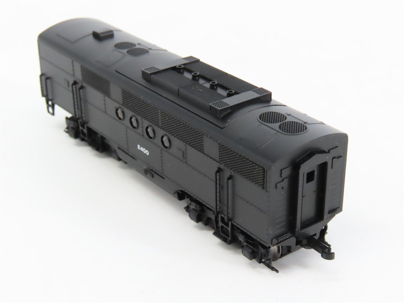 N Scale Micro-Trains MTL Unlettered NYC New York Central EMD FTB Diesel #2400
