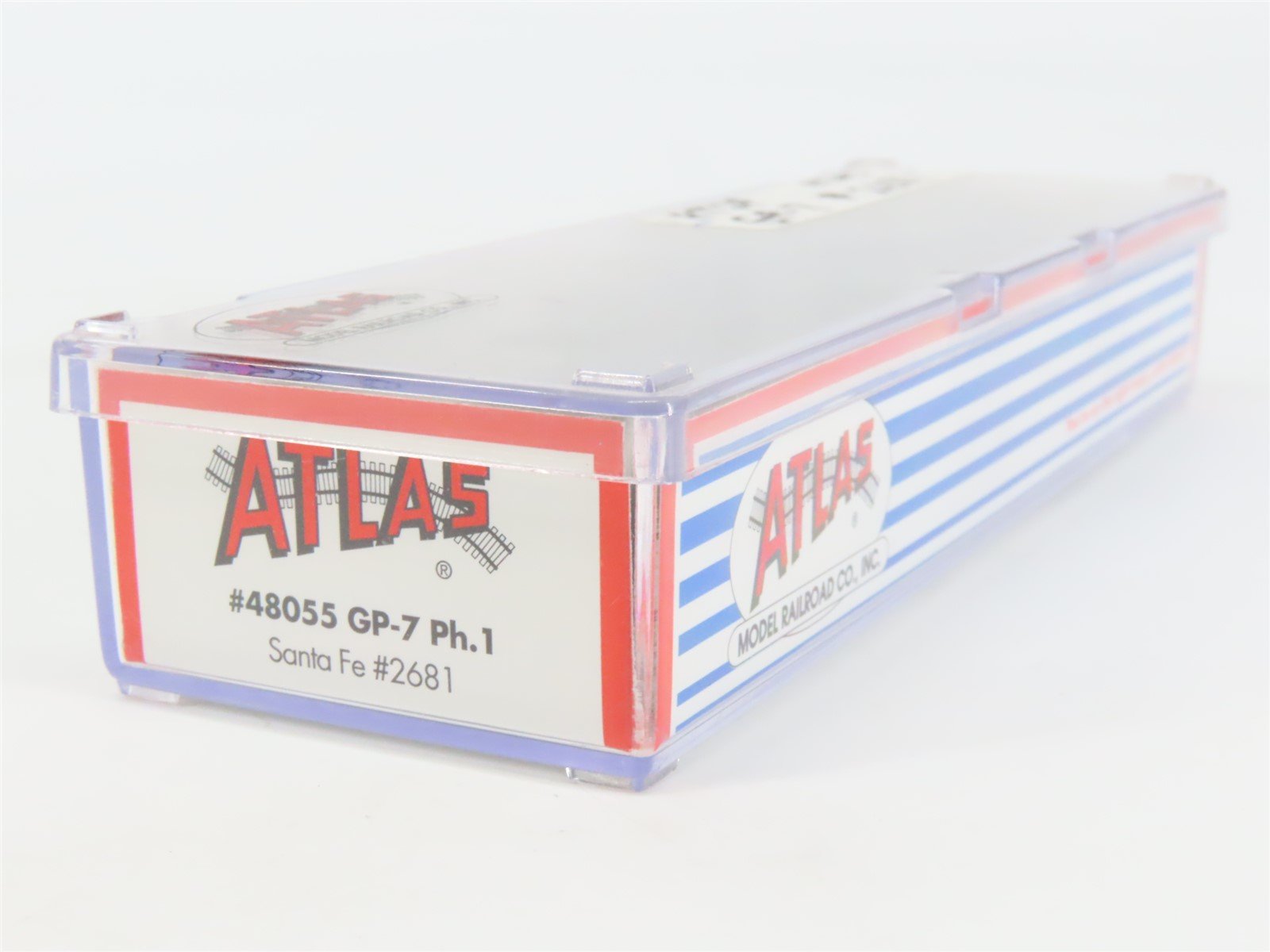 N Scale Atlas 48055 ATSF Santa Fe GP7 Ph. 1 Diesel Locomotive #2681