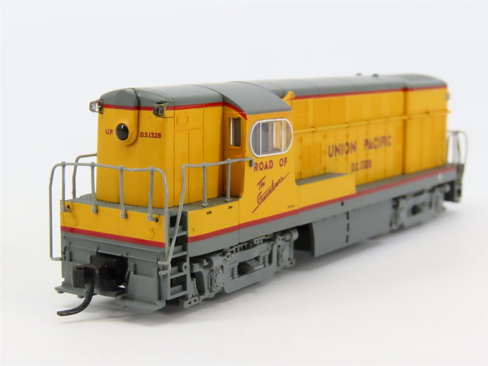 N Scale Atlas 52010 UP Union Pacific H15-44 Diesel Locomotive #DS1328