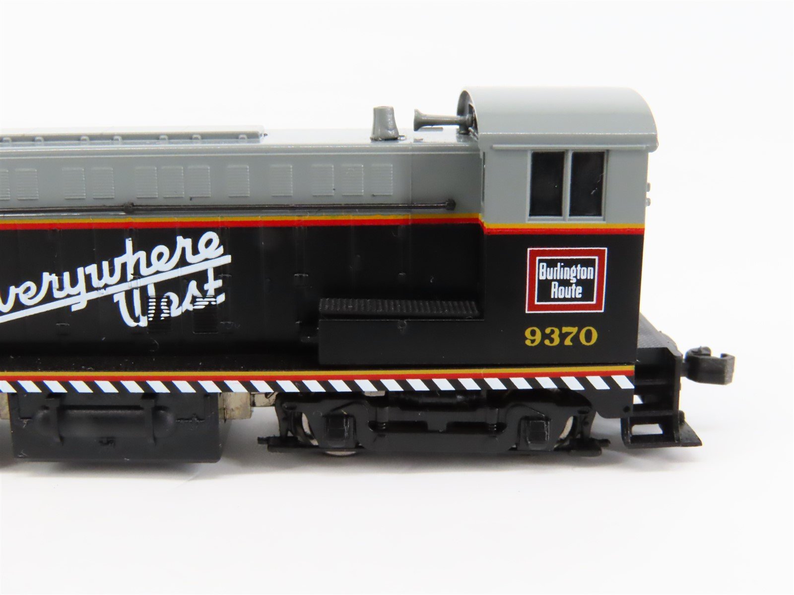 N Scale Atlas CBQ Burlington VO-1000 Diesel Locomotive #9370