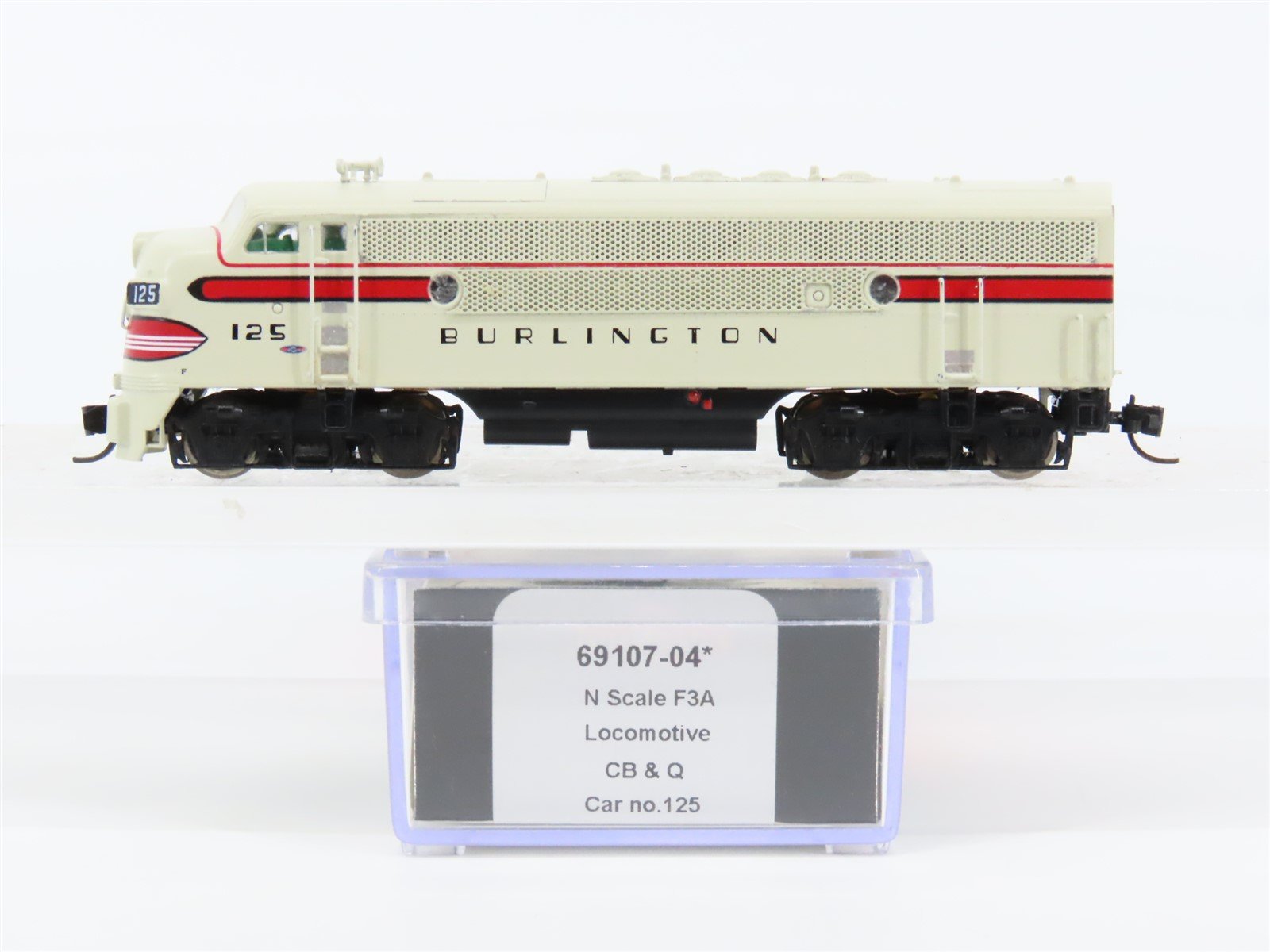 N Scale Intermountain 69107-04 CBQ Burlington F3A Diesel Locomotive #125