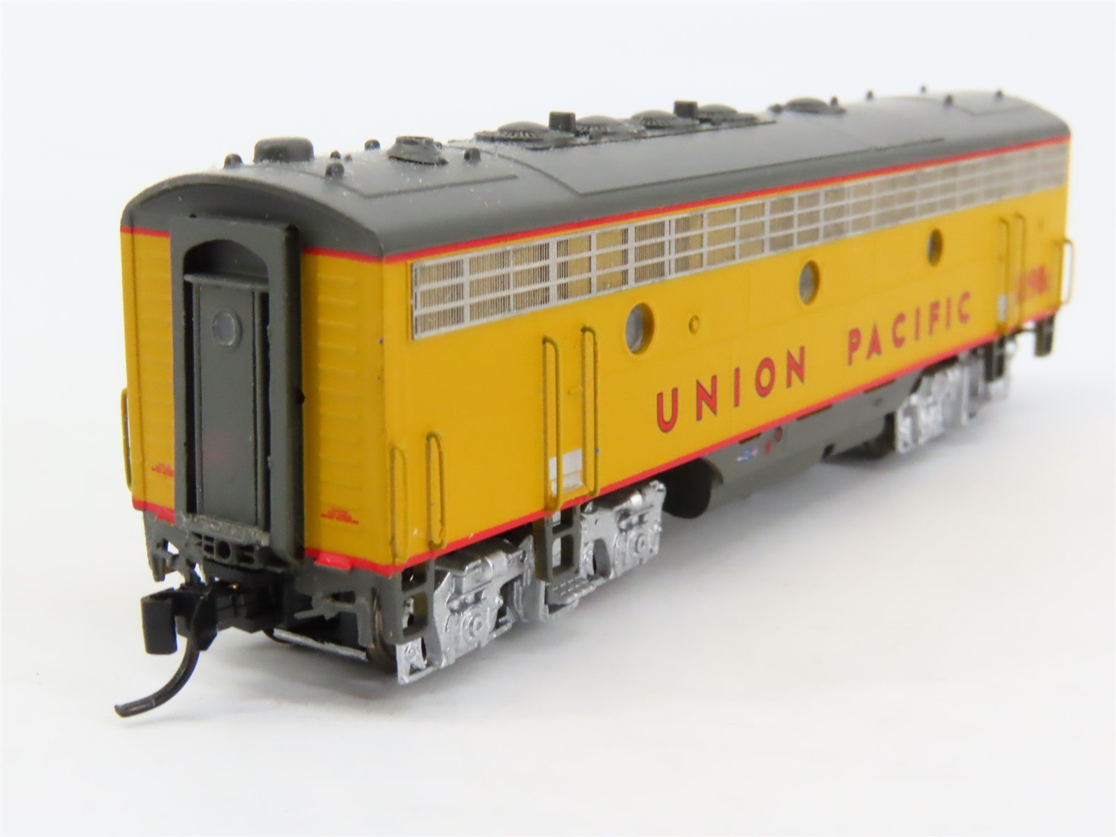 N Scale Intermountain 69739-02 UP Union Pacific F7B Diesel Locomotive #1498C