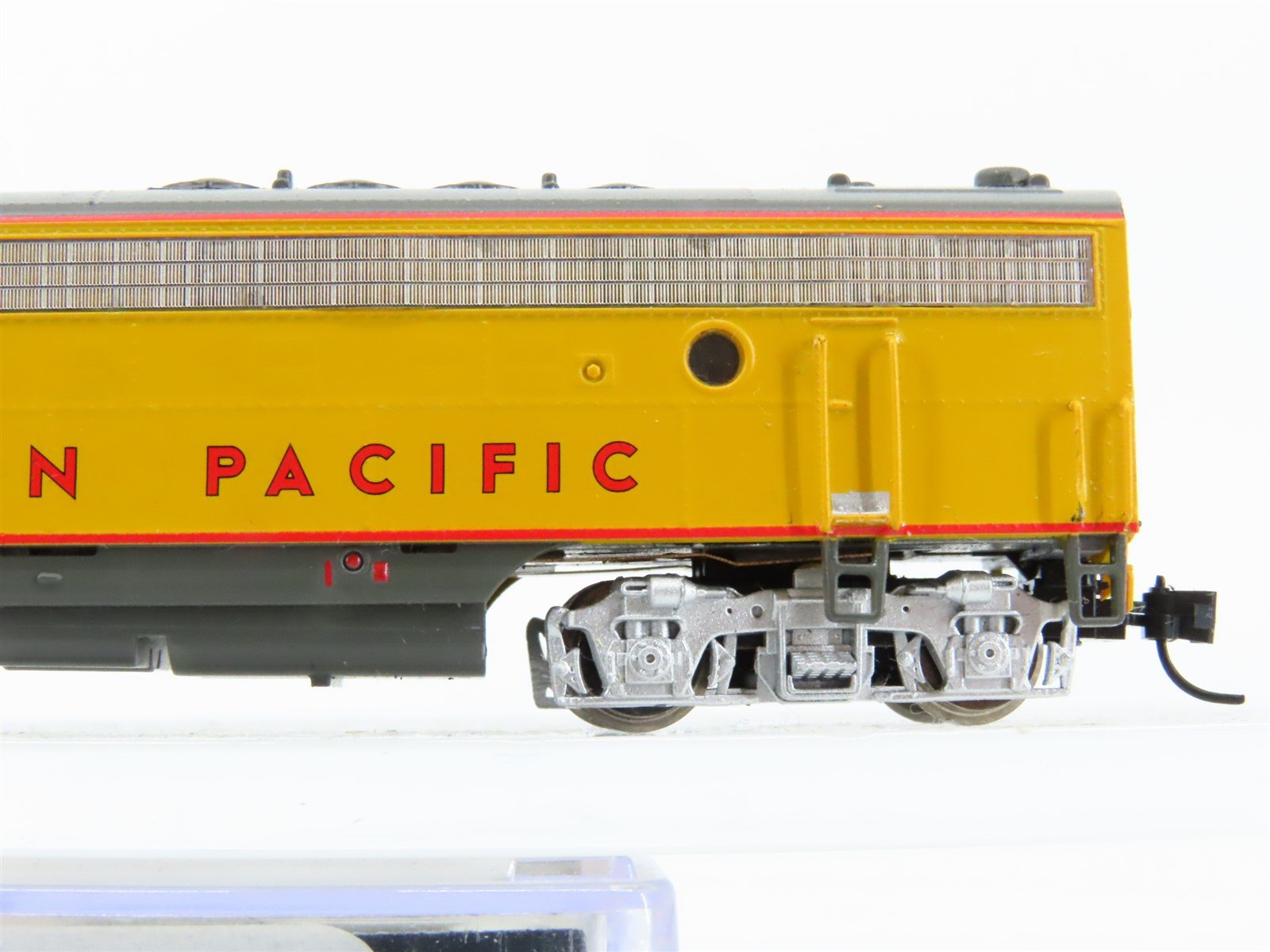 N Scale Intermountain 69939-01 UP Union Pacific FP7A Diesel Locomotive #1498