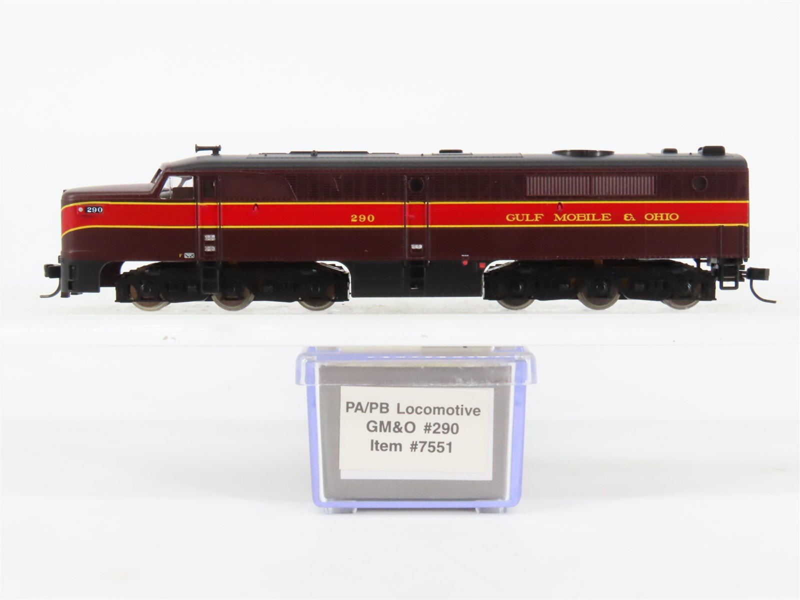 N Scale Life-Like 7551 GMO Gulf Mobile & Ohio ALCO PA Diesel Locomotive #290