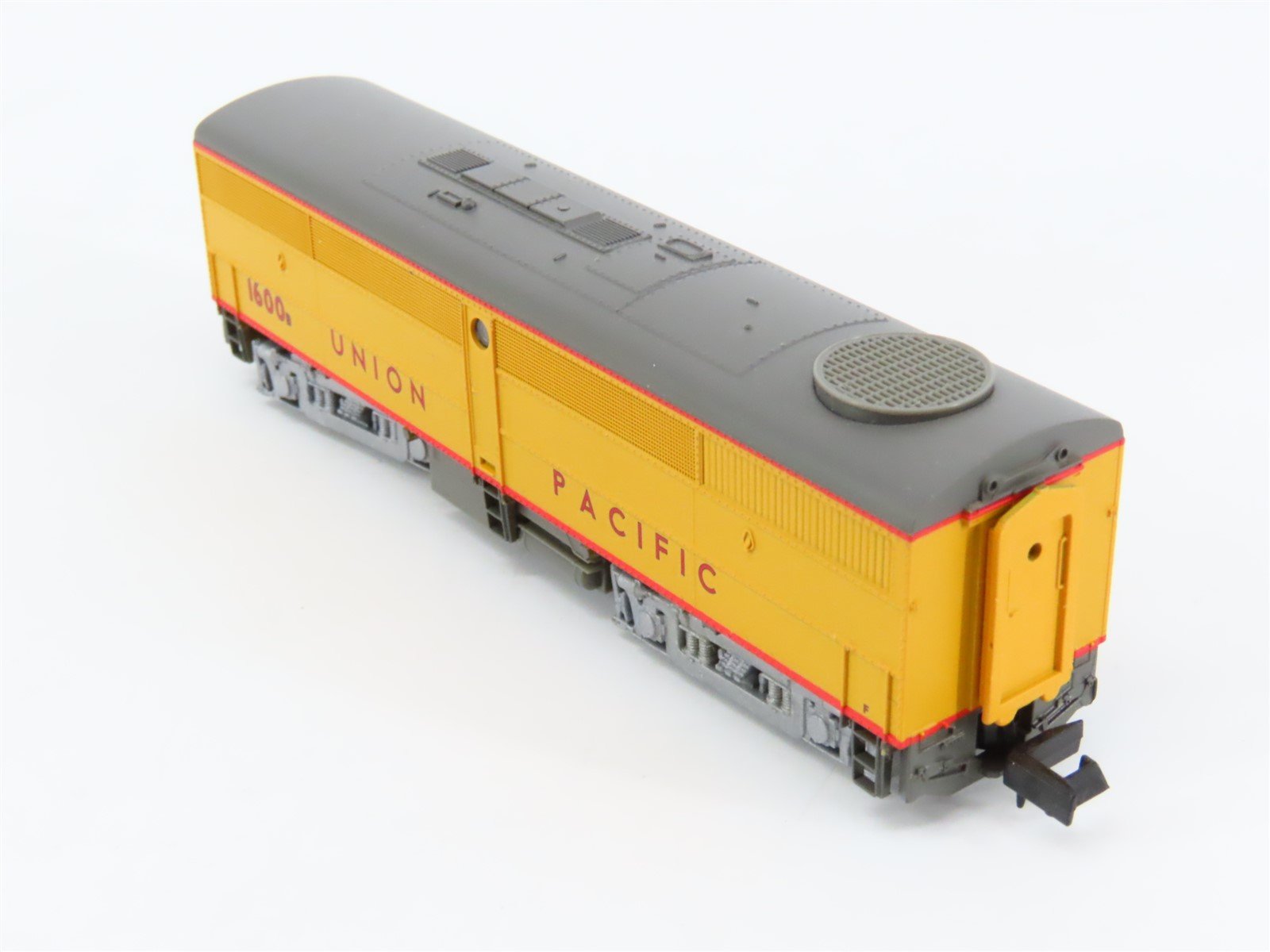 N Scale Life-Like 7427 UP Union Pacific ALCO FB1 Diesel Locomotive #1600B