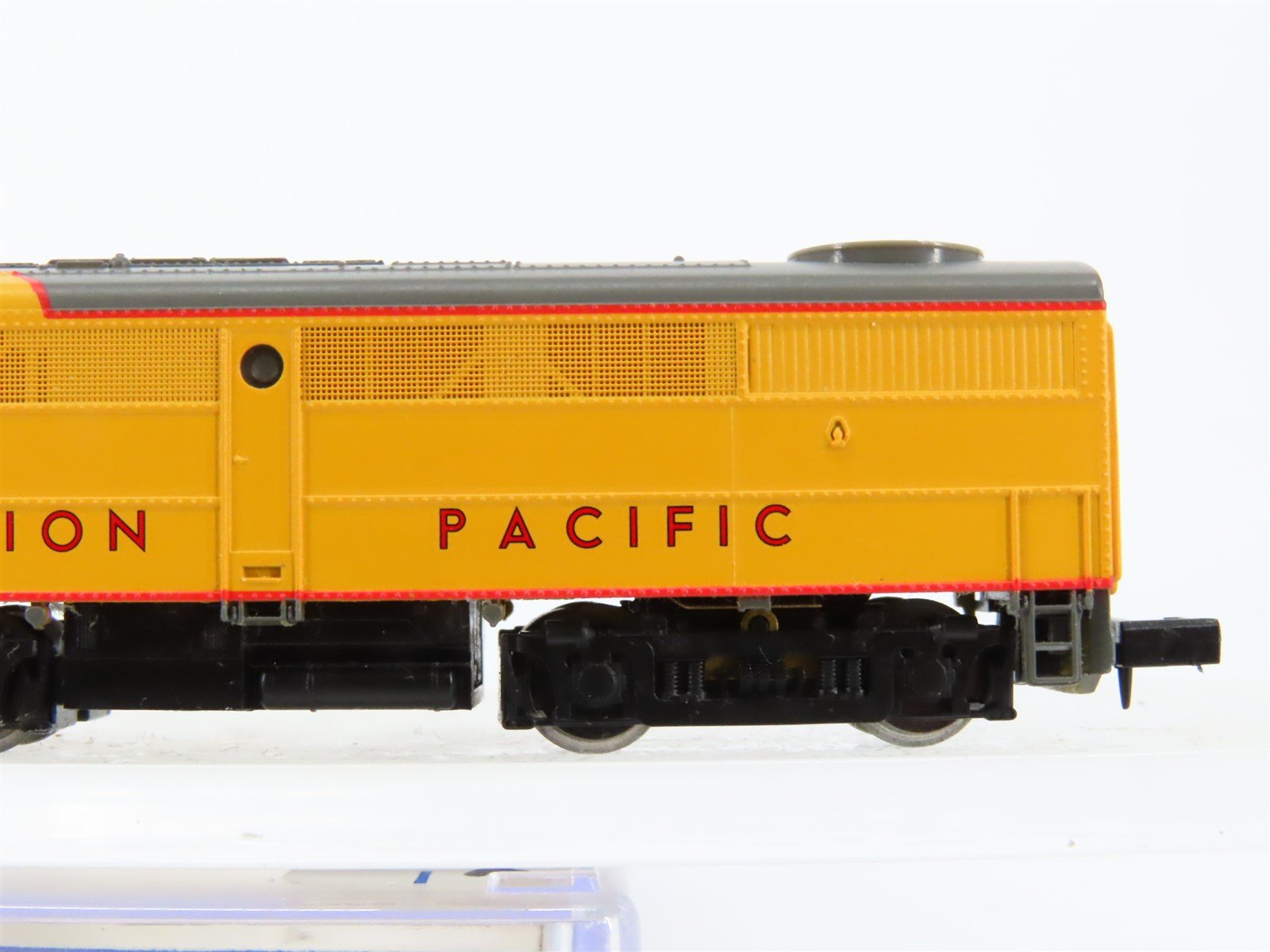 N Scale Life-Like 7427 UP Union Pacific ALCO FA1 Diesel Locomotive #1600