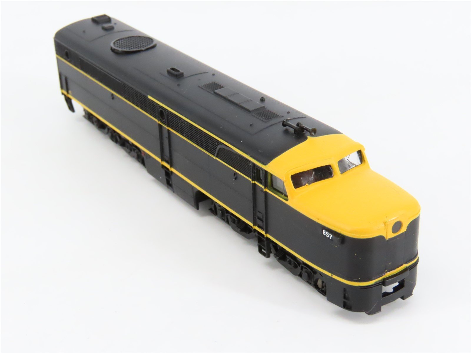 N Scale Life-Like 7054 Unlettered ERIE ALCO PA Diesel #857 - Custom