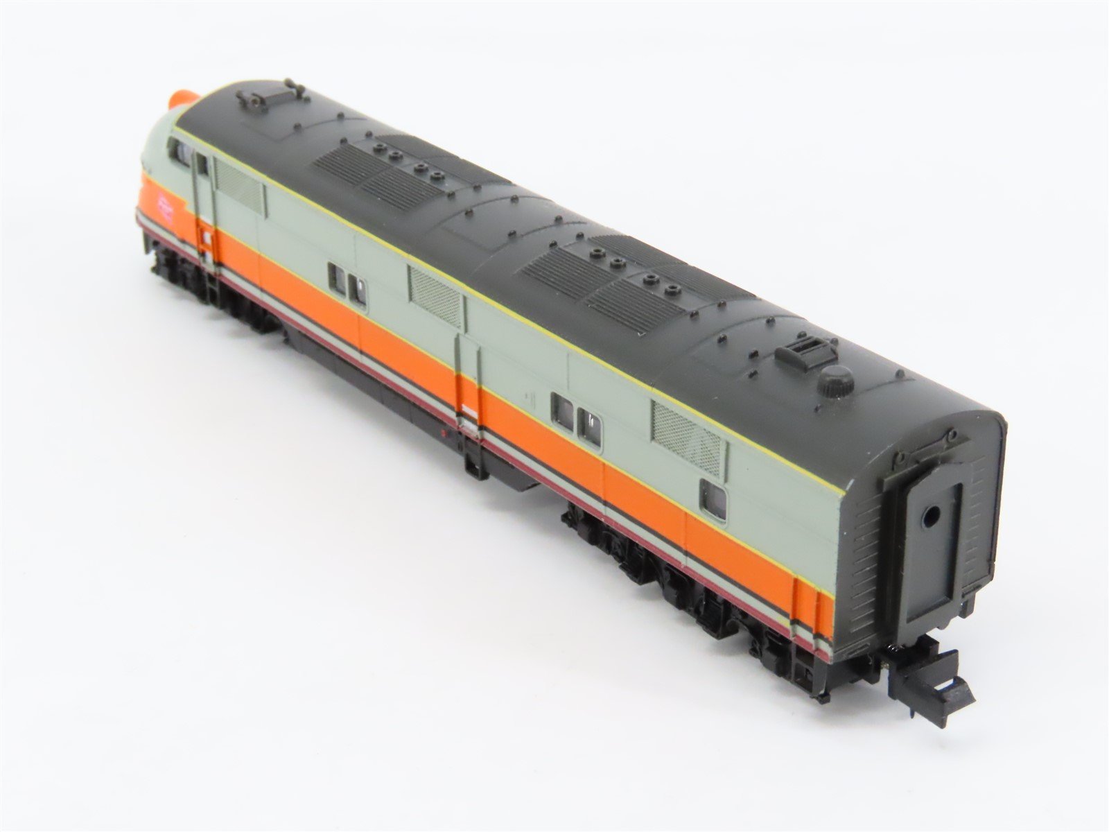 N Scale Life-Like 7357 MILW Milwaukee Road EMD E6A Diesel Locomotive #15B