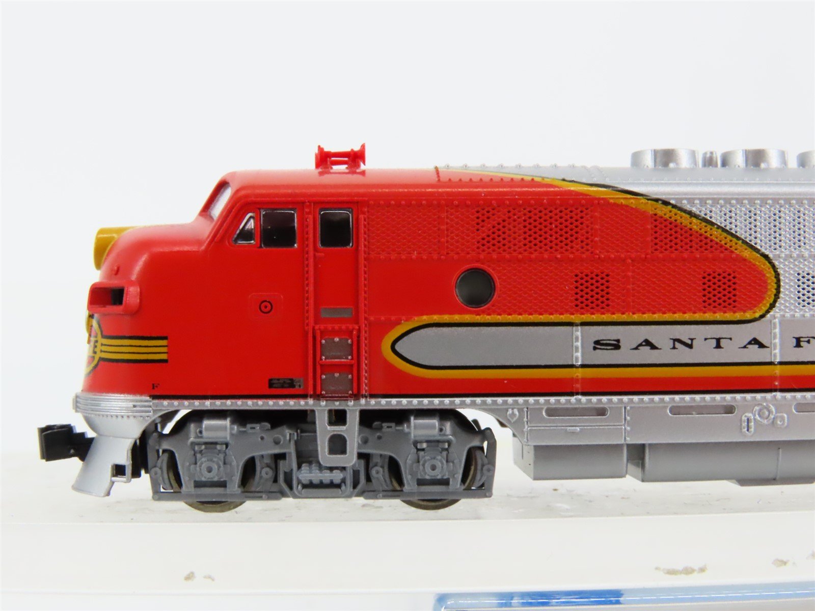 N Scale KATO 176-1102 ATSF Santa Fe EMD F3A Diesel #21C - DCC Ready