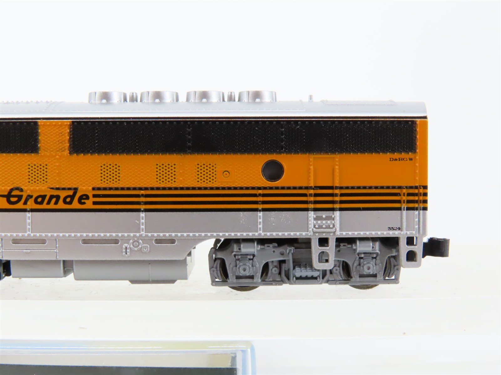 N Scale KATO 176-1101 D&RGW Rio Grande EMD F3A Diesel #5524 - DCC Ready