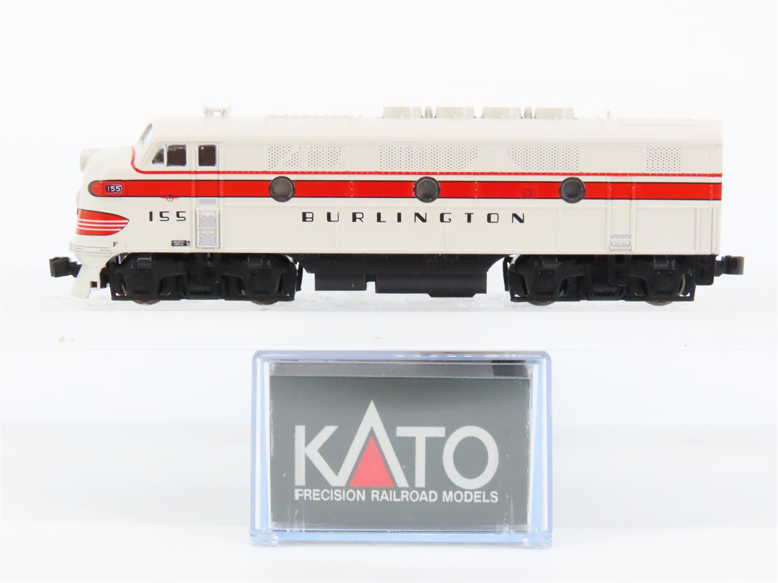 N Scale KATO CB&Q Burlington Route EMD F2A Diesel Locomotive #155 - DCC Ready