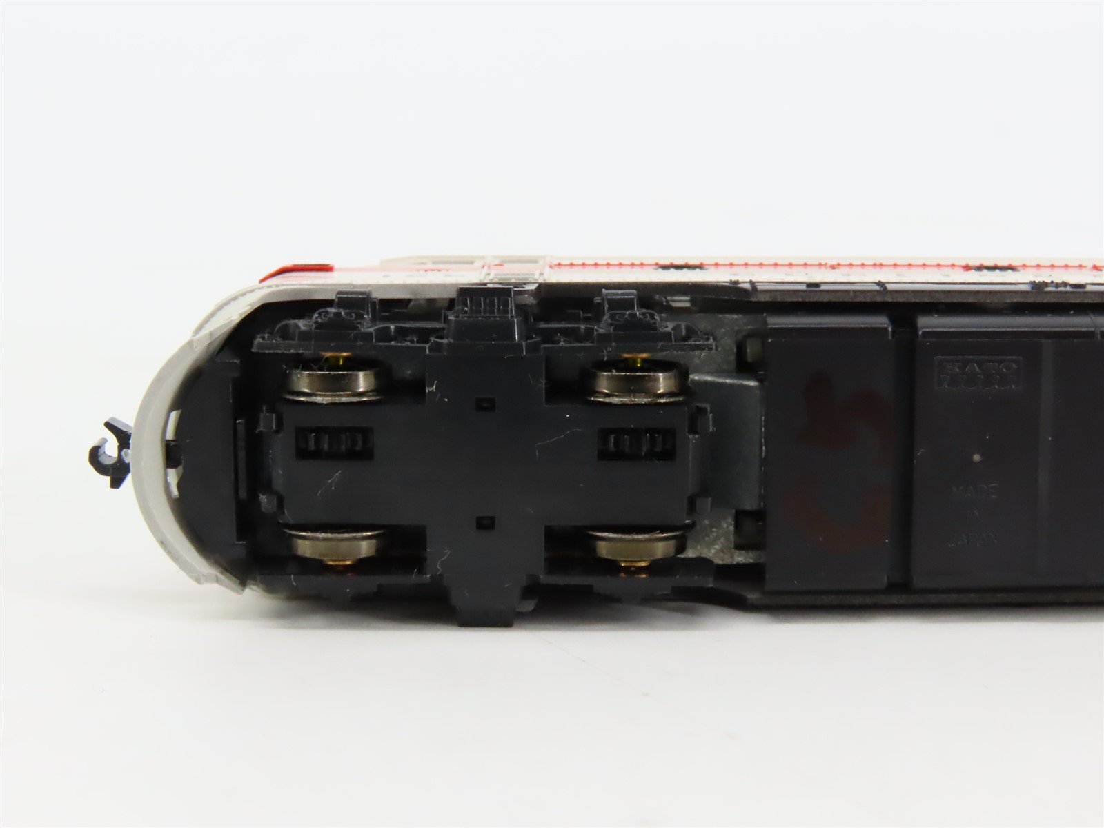 N Scale KATO CB&Q Burlington Route EMD F2A Diesel Locomotive #155 - DCC Ready