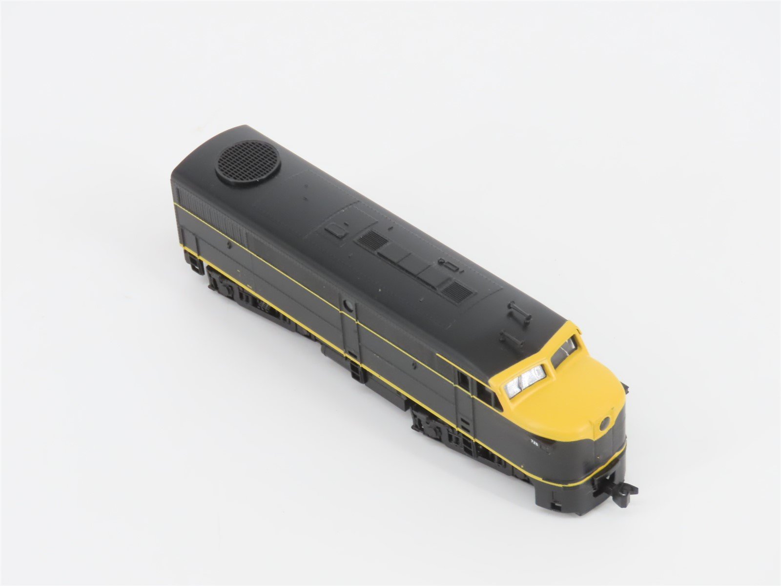 N Scale Life-Like 7415 Unlettered ERIE ALCO FA1 Diesel Locomotive #725 - Custom